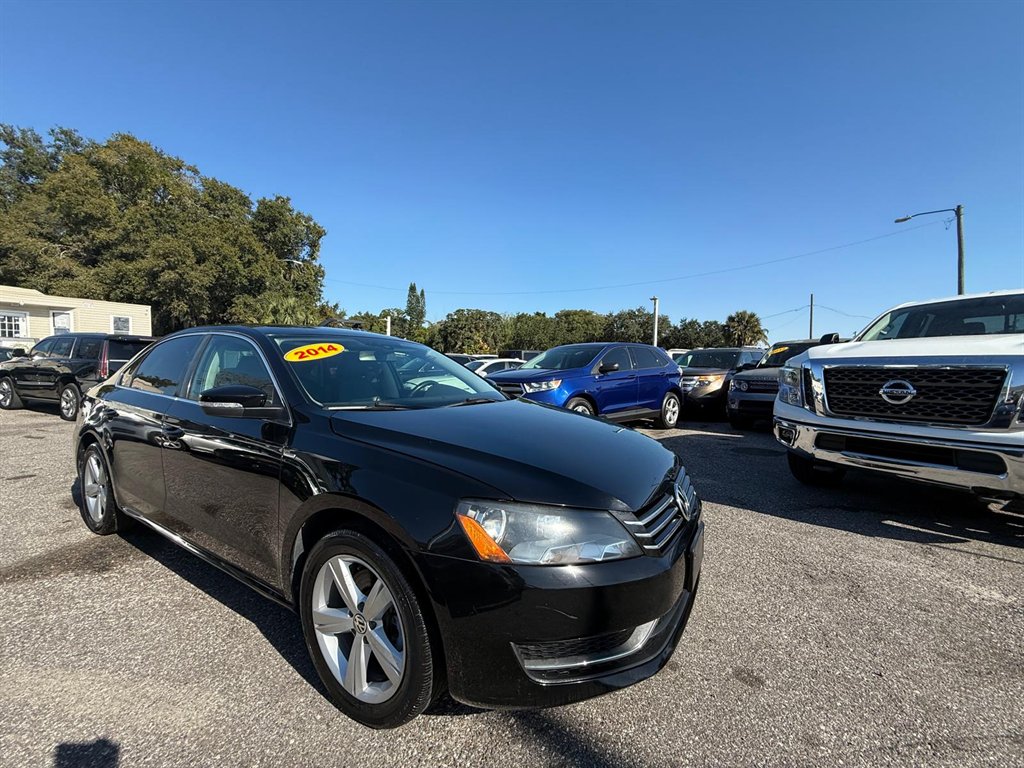 2014 Volkswagen Passat S