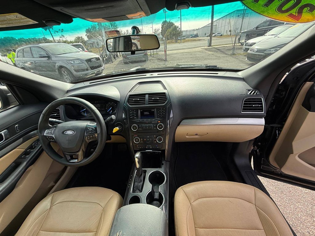 2017 Ford Explorer Base - Photo 12