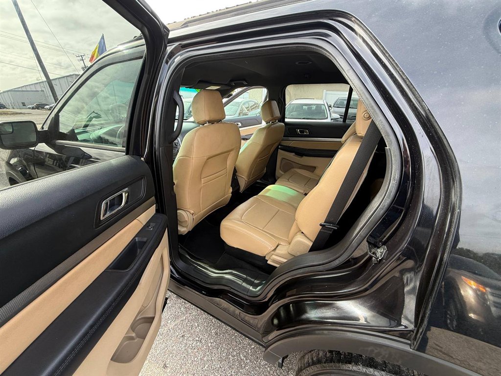 2017 Ford Explorer Base - Photo 13