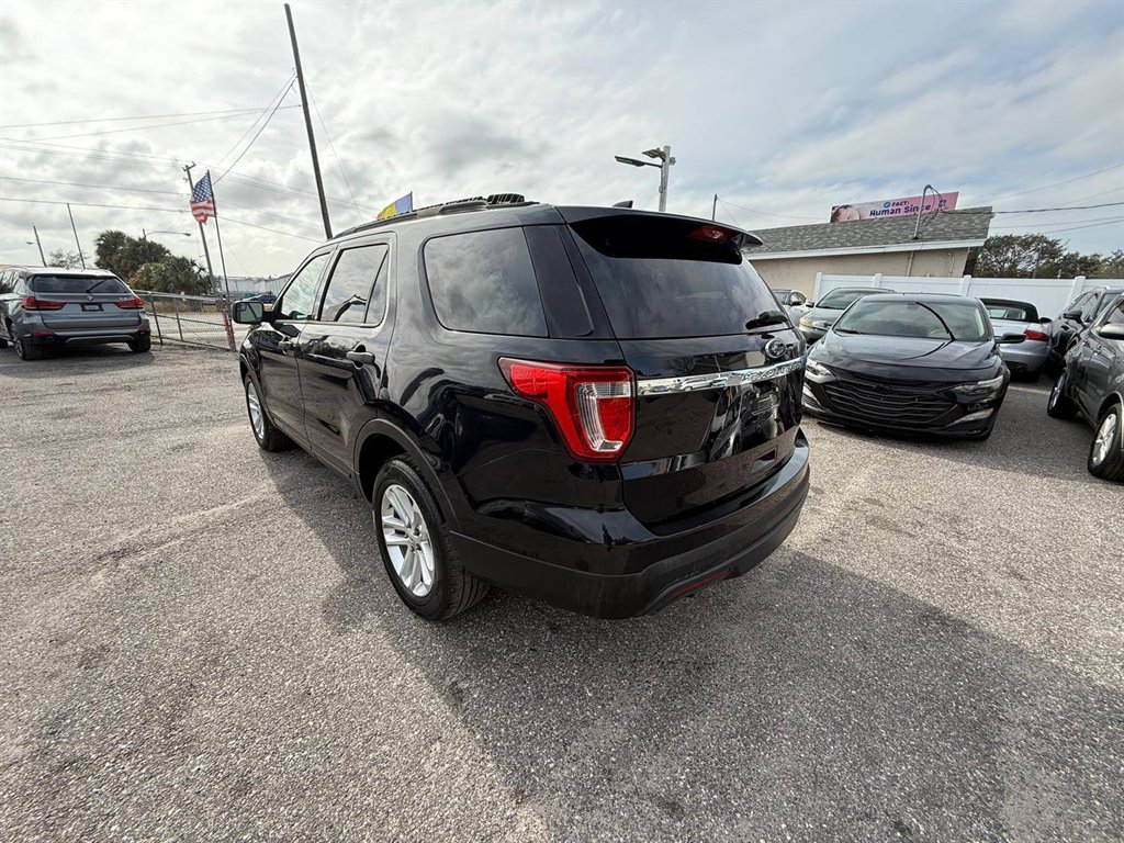 2017 Ford Explorer Base - Photo 7