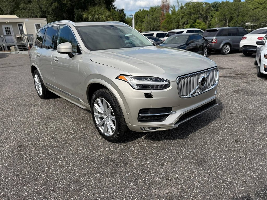 2016 Volvo XC90's photo
